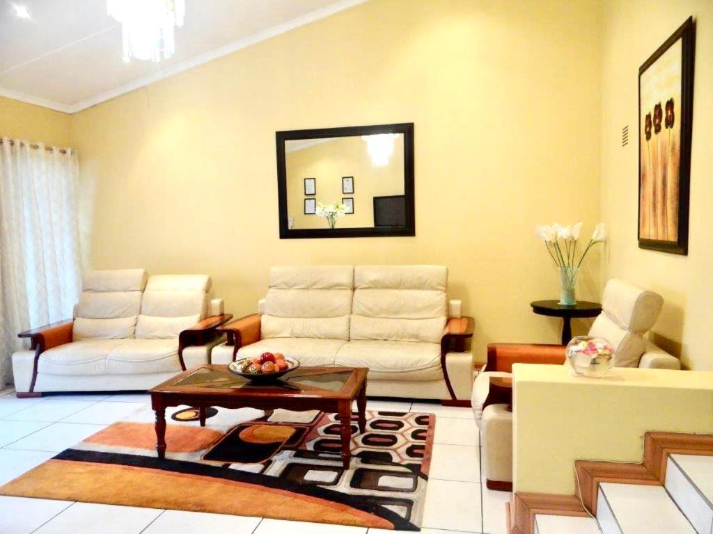 Lilliz Guest House Umtata Exteriér fotografie